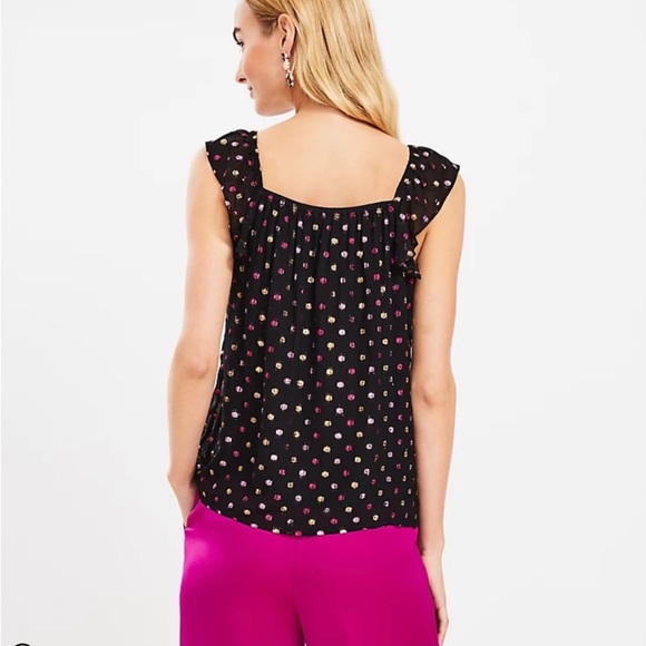 NWT Loft Shimmer Clip Ruffle Crossover Shell, Loft Large - Picture 2 of 13